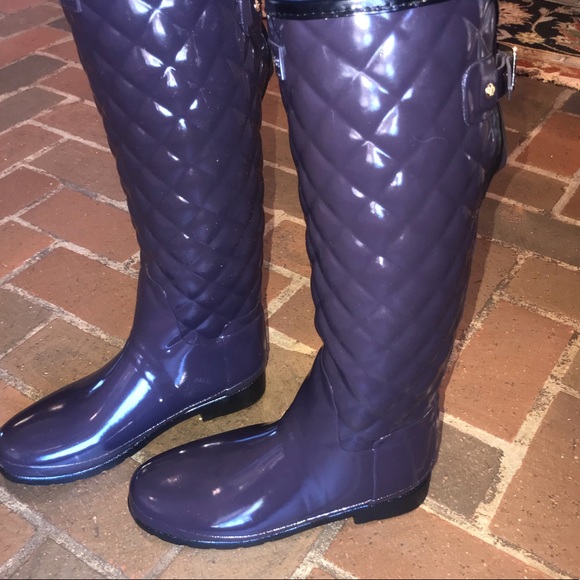 NIB Hunter Refined Gloss Quilt Tall boot aubergine - Picture 2 of 8